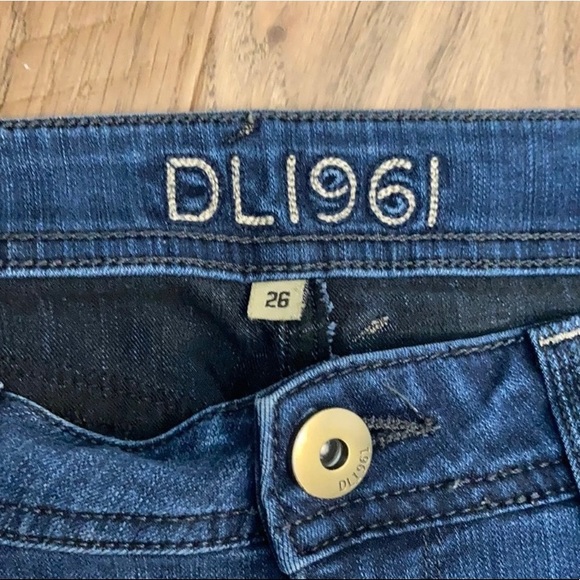 Women’s DL1961 Skinny Jeans - Picture 4 of 8